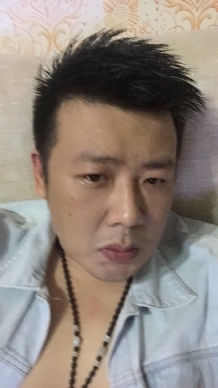 沐浴阳光的第一张照片--重庆蓝颜知己交友网