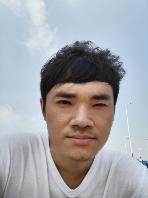 老实人的第一张照片--重庆蓝颜知己交友网