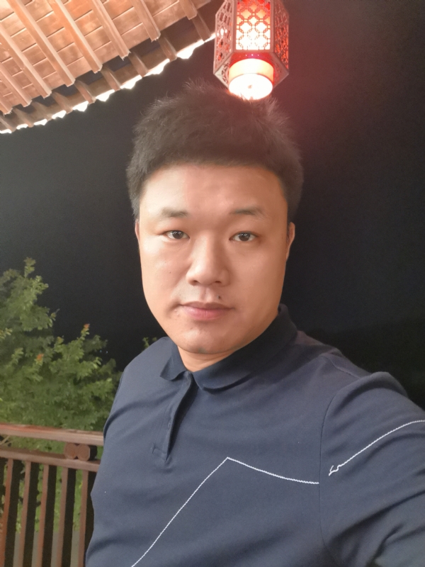 耿直boy的第一张照片--重庆蓝颜知己交友网