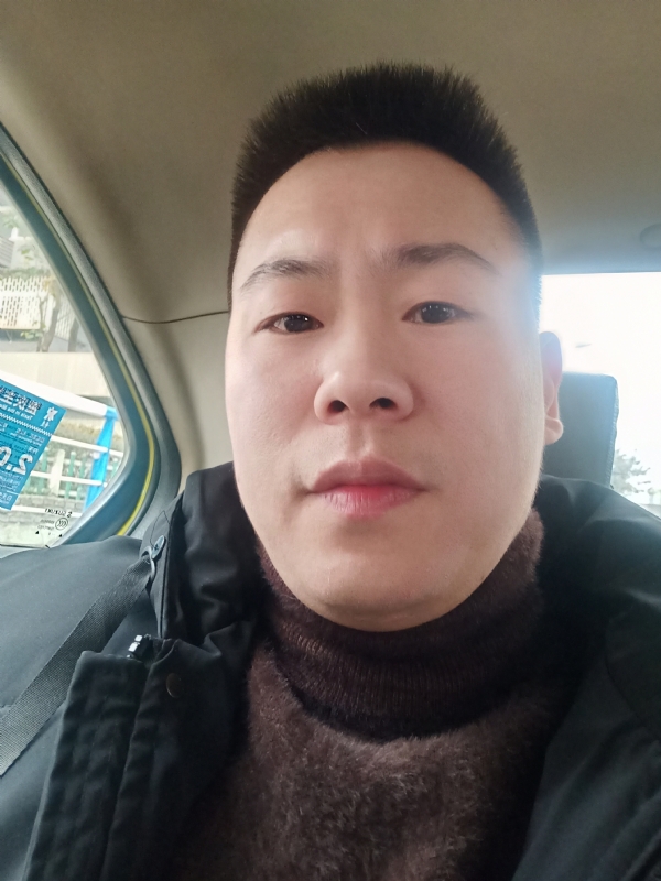 晚枫的第一张照片--重庆蓝颜知己交友网