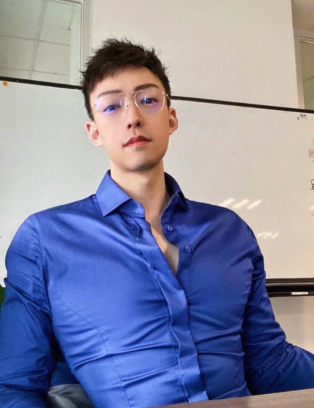 黎明的梦的第一张照片--重庆蓝颜知己交友网