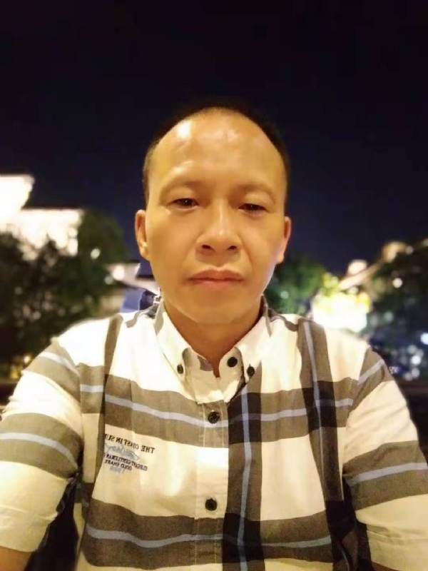 真心觅缘的第一张照片--重庆蓝颜知己交友网